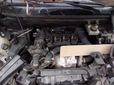 Véhicule à la ferraille peugeot partner tepee 1.6 hdi / bluehdi 75 de l'année 2010 alimenté 9ht