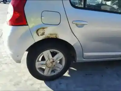 Sloopvoertuig dacia sandero 1.6 cat van het jaar 2009 aangedreven k7m710