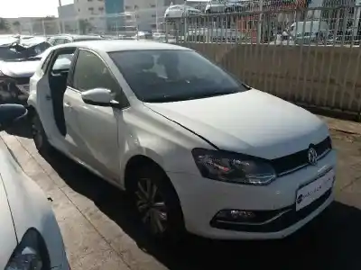 Vehículo de desguace volkswagen polo (6c1) 1.2 tsi del año 2015 con motor cjzc