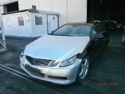 Здавання транспортного засобу MERCEDES-BENZ CLASE CLK (W207) COUPE 350 CDI BlueEfficiency (207.322) року 2009 потужний 642836