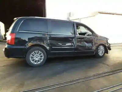 Здавання транспортного засобу lancia voyager (404) 2.8 16v jtdm cat року 2015 потужний 