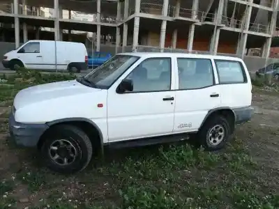 Veículo de Sucata nissan terrano ii (r20) 2.7 td 4wd do ano 1995 alimentado td27c