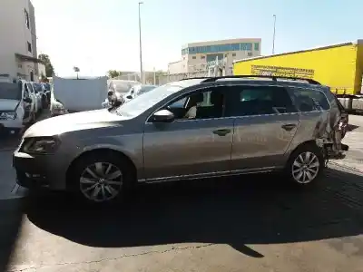 Veículo de Sucata volkswagen passat alltrack b7 (365) 2.0 tdi do ano 2014 alimentado cffb