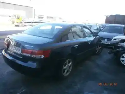 Sloopvoertuig hyundai sonata (nf) 2.4 van het jaar 2006 aangedreven g4kc