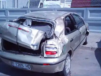 Veicolo di demolizione fiat brava (182) 1.9 turbodiesel dell'anno 2000 alimentato 182a7000