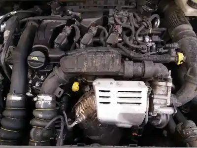 Scrapping Vehicle citroen c4 lim. 1.2 12v e-thp of the year 2015 powered hn02