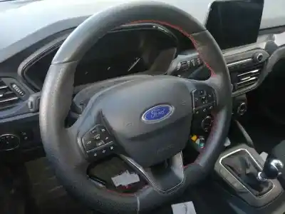 Veicolo di demolizione ford focus turnier 1.5 ecoblue tdci cat dell'anno 2018 alimentato ztda