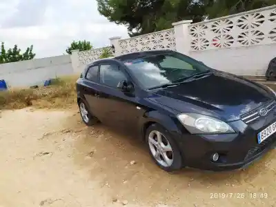 Veículo de Sucata KIA PRO_CEE´D 2.0 CRDi do ano 2009 alimentado D4EA