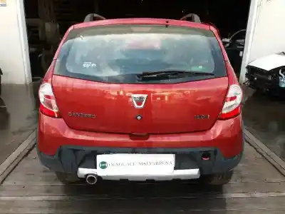 Sloopvoertuig dacia sandero 1.5 dci van het jaar 2012 aangedreven k9k