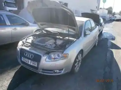 Veículo de Sucata audi a4 berlina (8e) 3.0 tdi quattro (150kw) do ano 2007 alimentado 