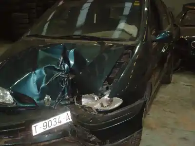 Veicolo di demolizione renault megane i scenic (ja0) 1.9 d rn dell'anno 1999 alimentato f80