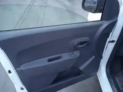 Здавання транспортного засобу dacia dokker 1.6 cat (bivalent. gasolina / gpl) року 2019 потужний h4m740