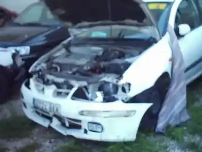 Veículo de Sucata nissan almera (n16/e) comfort do ano 2001 alimentado yd22