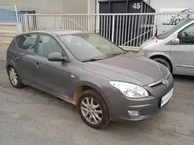 Scrapping Vehicle hyundai i30 (fd) 1.6 crdi of the year 2008 powered d4fb