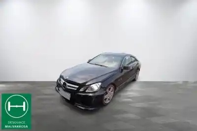 Здавання транспортного засобу mercedes-benz clase clk (w207) coupe 2.1 cdi cat року 2010 потужний om651911