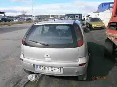 Veículo de Sucata opel corsa c club do ano 2003 alimentado y17dt