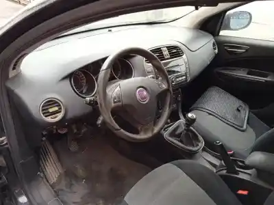 Veicolo di demolizione fiat bravo (198) 1.9 16v dynamic multijet dell'anno 2007 alimentato 192a8000