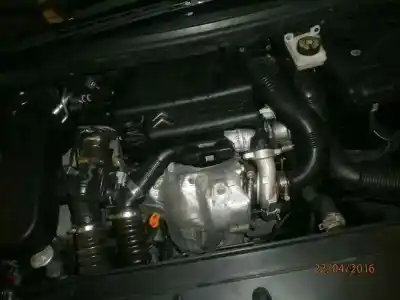 Sloopvoertuig citroen c4 coupe vtr van het jaar 2005 aangedreven 9hx