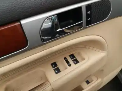 Здавання транспортного засобу volkswagen touareg (7la, 7l6, 7l7) 3.0 v6 tdi року 2006 потужний bks