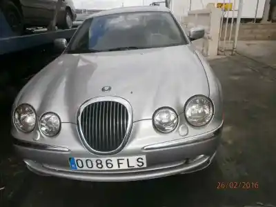 Sloopvoertuig JAGUAR                                             S-TYPE                                                                                                                                                                                                                                                     4.0 V8 32V CAT                                                                                                                                                                                                                                             van het jaar 2007 aangedreven 