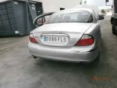 Sloopvoertuig jaguar                                             s-type                                                                                                                                                                                                                                                     4.0 v8 32v cat                                                                                                                                                                                                                                             van het jaar 2007 aangedreven 