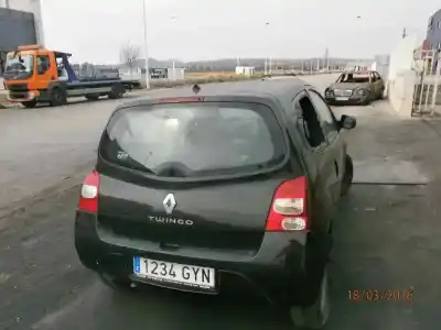 Scrapping Vehicle renault twingo ii (cn0_) 1.2 16v (cn0k cn0v) of the year 2010 powered d4f772