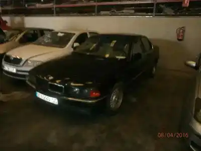 Veículo de Sucata BMW SERIE 7 (E38) 728i do ano 1998 alimentado 