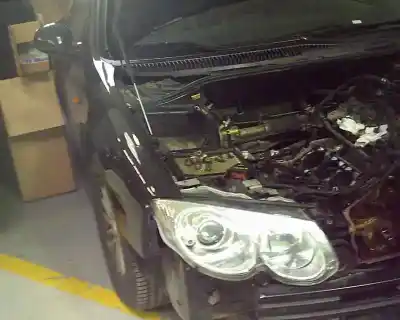 Sloopvoertuig chrysler 300 m (lr) 2.7 cat van het jaar 1999 aangedreven gro2.7l