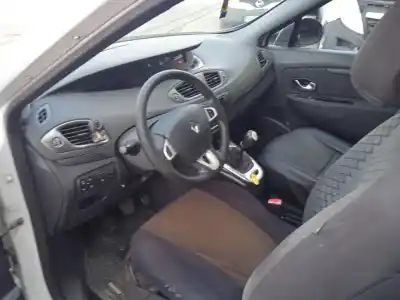 Veículo de Sucata renault scenic iii 1.5 dci diesel fap do ano 2011 alimentado k9k