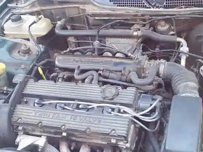 Véhicule à la ferraille mg serie 400 (rt) 414 i de l'année 1998 alimenté 14k4f