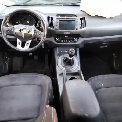 Veicolo di demolizione kia sportage concept 4x2 dell'anno 2014 alimentato d4fd