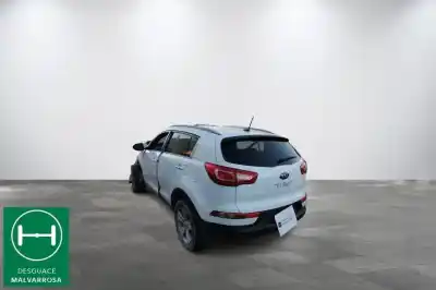 Veicolo di demolizione kia sportage concept 4x2 dell'anno 2014 alimentato d4fd