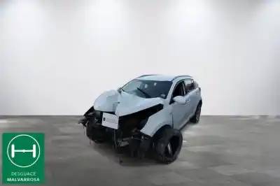 Veicolo di demolizione kia sportage concept 4x2 dell'anno 2014 alimentato d4fd