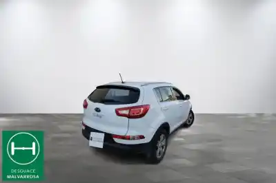 Veicolo di demolizione kia sportage concept 4x2 dell'anno 2014 alimentato d4fd