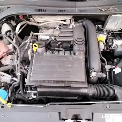 Veículo de Sucata skoda fabia iii (nj3) 1.2 tsi do ano 2016 alimentado cjzc