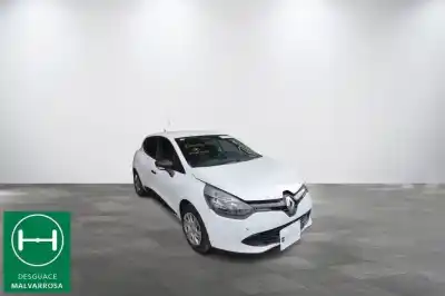 Véhicule à la ferraille RENAULT CLIO IV 1.5 dCi Diesel FAP de l'année 2015 alimenté K9K612