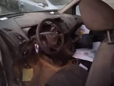 Veículo de Sucata ford tourneo connect 1.6 tdci cat do ano 2014 alimentado 