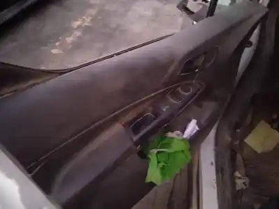 Veículo de Sucata ford tourneo connect 1.6 tdci cat do ano 2014 alimentado 