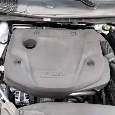 Veículo de Sucata volvo v40 2.0 diesel cat do ano 2018 alimentado d4204t8