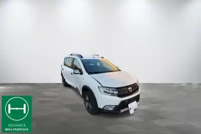 Vehículo de desguace DACIA SANDERO Stepway del año 2018 con motor H4B408