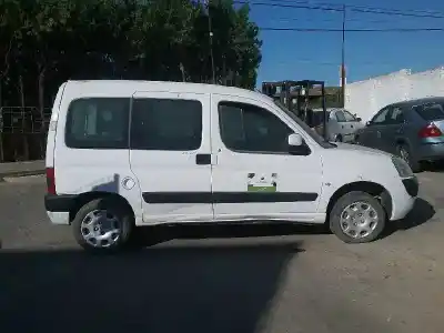 Veículo de Sucata peugeot partner (s2) combi plus do ano 2006 alimentado 9hw
