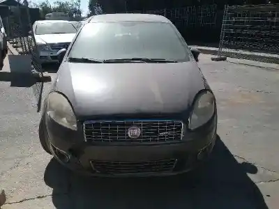 Veículo de Sucata fiat linea (110) 199a3000 do ano 2008 alimentado 199a3000