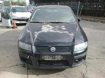 Veicolo di demolizione fiat stilo (192_) 1.6 16v (192_xb1a) dell'anno 2004 alimentato 182b6000