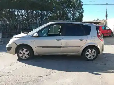 Здавання транспортного засобу RENAULT SCENIC II (JM) K9K P7 року 2006 потужний K9K P7
