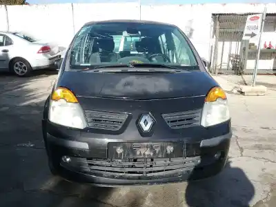 Veicolo di demolizione renault modus i d-k9k j7 dell'anno 2004 alimentato k9k j7