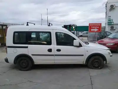 Veículo de Sucata opel combo familiar do ano 2007 alimentado z13dtj