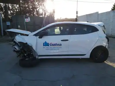 Scrapping Vehicle RENAULT CLIO V (BF_) 1.5 Blue dCi 115 (B7AD) of the year 2020 powered K9K