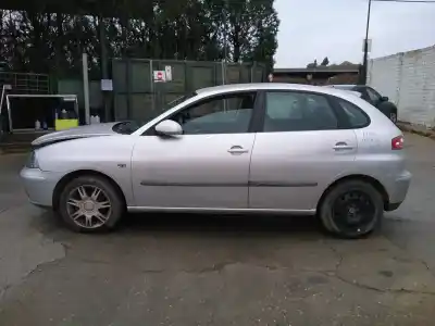 Veículo de Sucata seat ibiza iii (6l1) 1.4 16v do ano 2004 alimentado aub