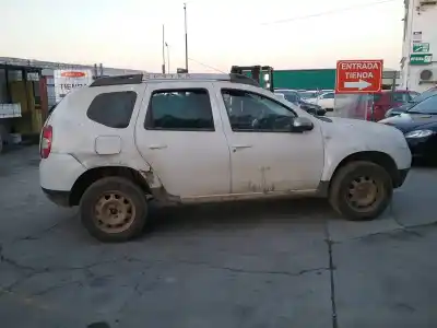 Veículo de Sucata dacia duster ambiance 4x2 do ano 2014 alimentado k9k r8