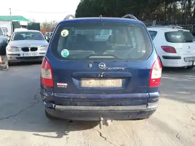 Sloopvoertuig opel zafira a y22dtr van het jaar 2005 aangedreven y22dtr